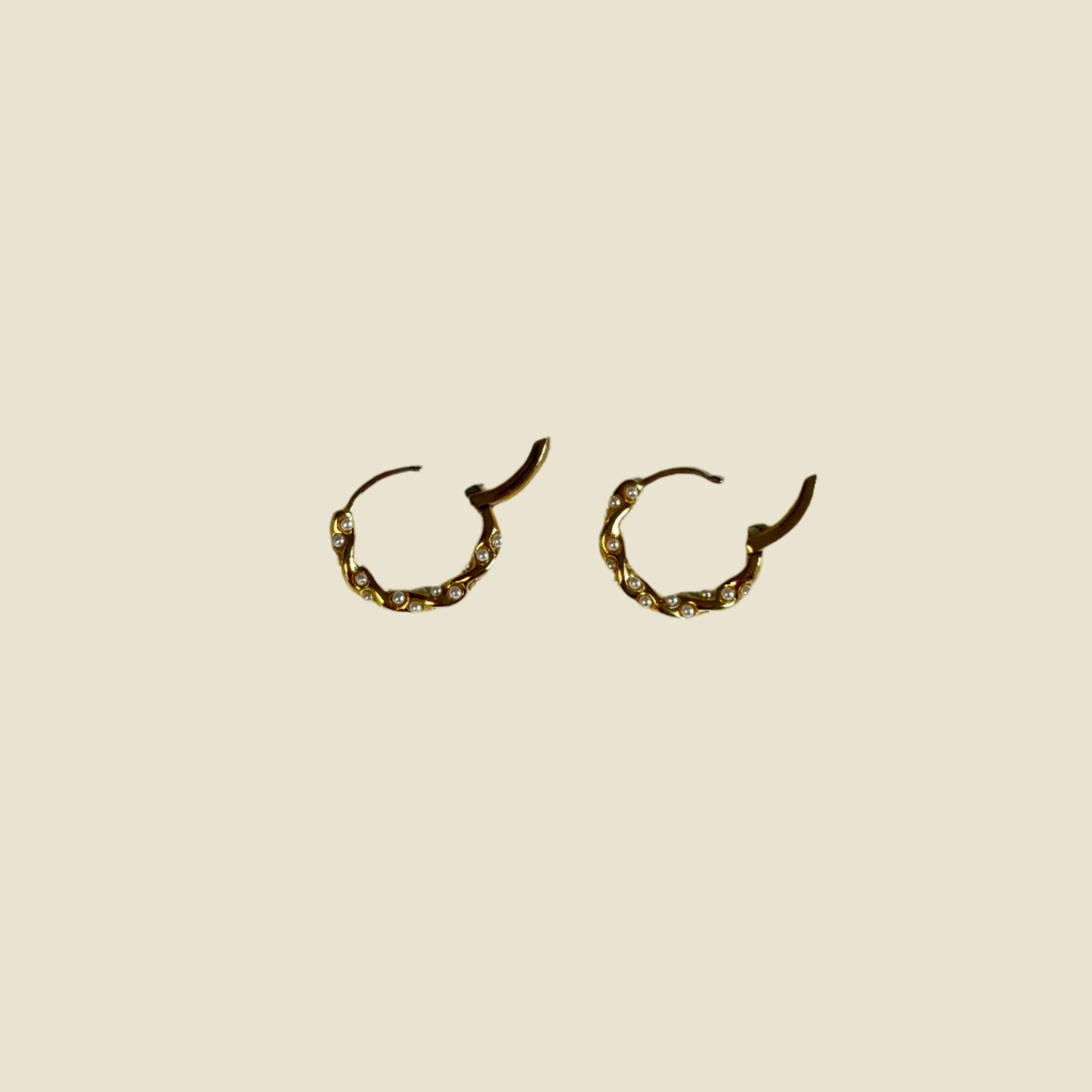 Pearl Whirl Earrings